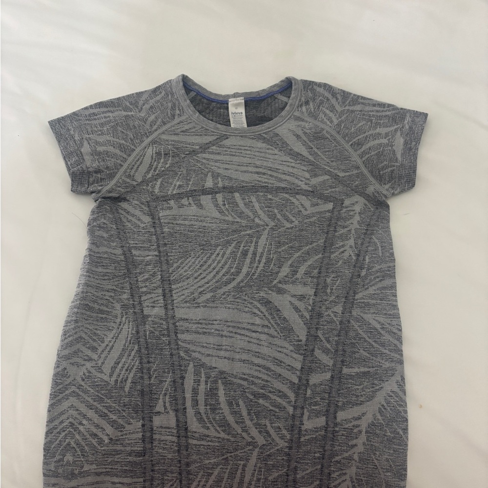 Ivivva Heather Gray Striped Athletic Top with Blue Trim